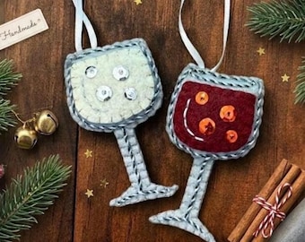 Felt Wine Glass Christmas Ornament, Red or White Wine Cocktail Decor with Beads, Handmade Bar Cart Ornament, Hostess Gift for Drink Lovers