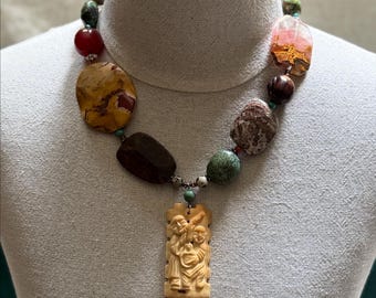 Vintage Bone Musician Monk-hangerketting: jaspis, turkoois en handelskralen