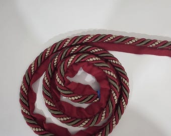 Garniture en cordon torsadé de 5 mètres avec rebord - Corde d'ameublement rouge, vert, beige (A64)