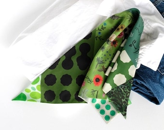 Green triangle bandana scarf, ascot neckerchief, cowgirl chic cute summer gift, top bun hair wrap, soft choker tie, tropical style