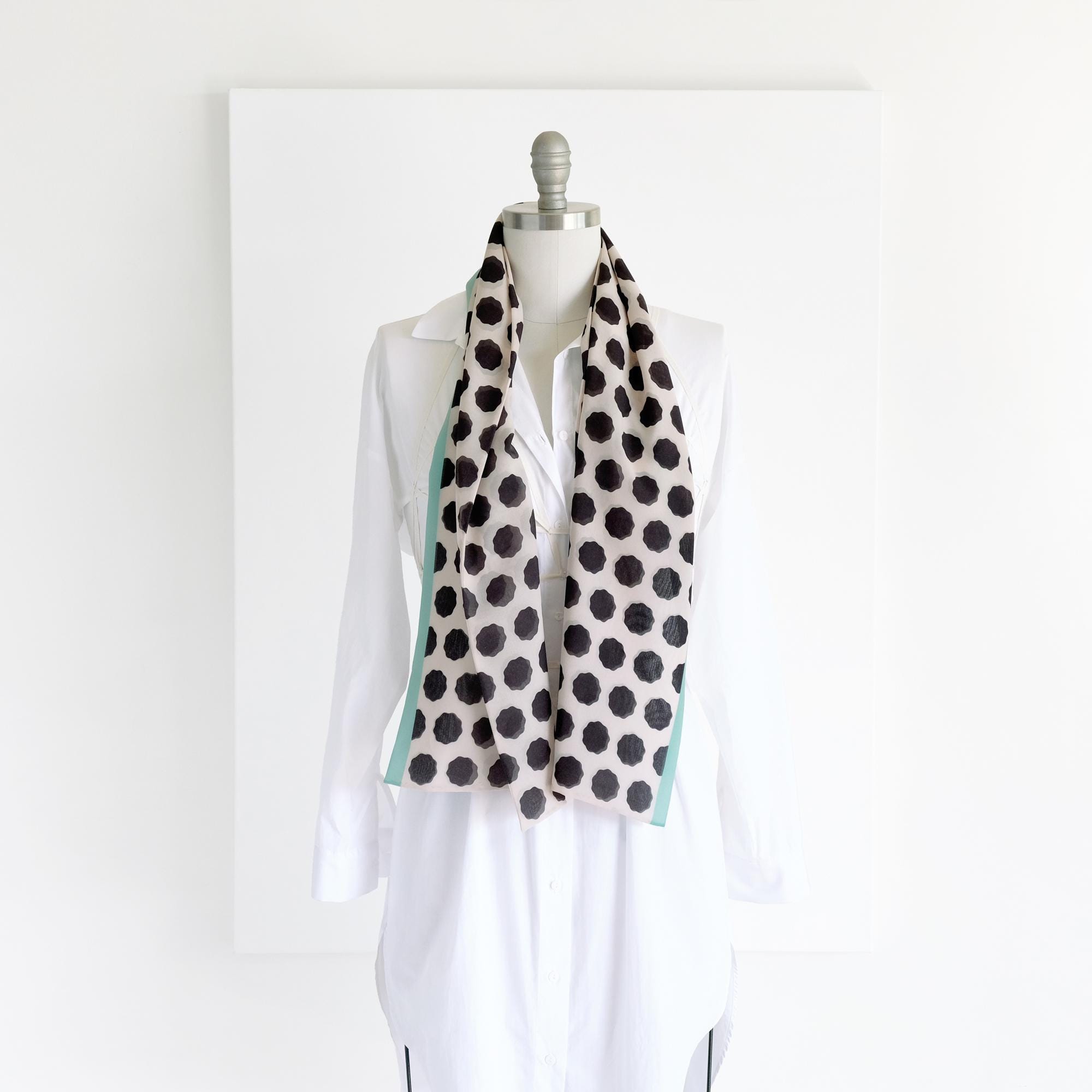 Foulard Ascot Charles Le Jeune - Noir, étoiles, Microfibre, 14x128cm, Neuf Avec étiquettes
