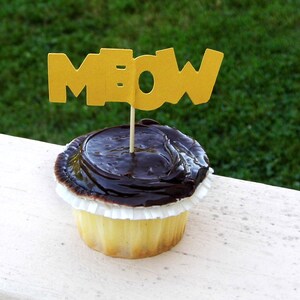 12 Cat 'Meow' Cupcake Toppers