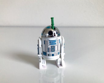 r2d2 pop up lightsaber
