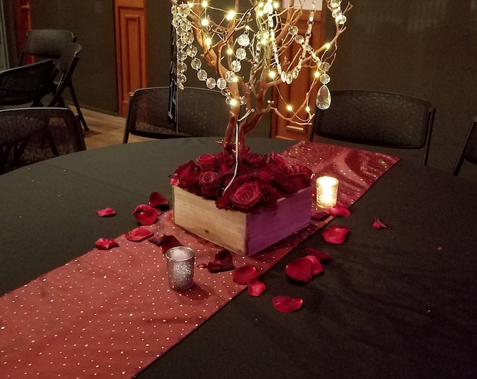 Kuwaha Home Glitter Sparkle Taffeta 14" x 66" Table Runner; Burgundy