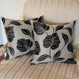 Kuwaha Home Jacquard Decorative Throw Pillow Cover,Leaf Pattern, 18&quot; x 18&quot;, Grey and Black