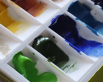 Watercolor palette w/ Sable travel brush & magnetic 2 palette inserts w/ 18 color slots. pocket size palette 2 x4 in. flip