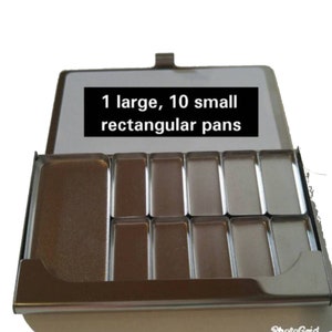 Paleta de acuarela de viaje, estuche de acero inoxidable o aluminio con bandejas de pintura magnéticas o inserto tamaño tarjeta de presentación. Sólo pesa sólo 2,9 oz.