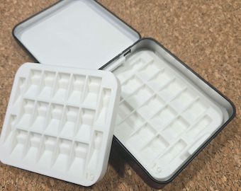 Paletas de acuarela para mesa con inserto de paleta extraíble, lata negra