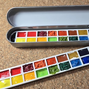 Travel Watercolor Metal Magnetic with palette inserts.