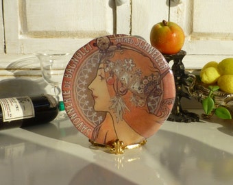 Art  Noveau Dollhouse Plate