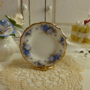 Blue Roses Dollhouse Miniature Plate