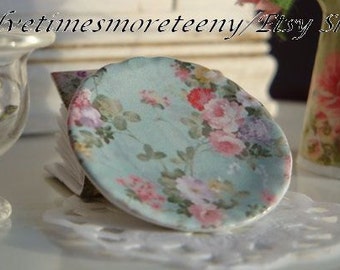 Shabby Floral Dollhouse Miniature Plate 1:12 Scale