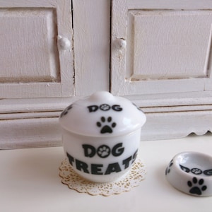 Dog&#39;s Treats Porcelain Dollhouse Miniature Bowl