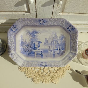 Blue Delft Amphora Ceramic Dollhouse Tray 1:12 Scale