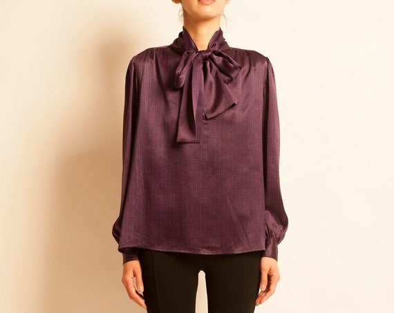 Lavalliere blouse Yves Saint Laurent from 1980’s