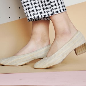 90s MINIMAL pumps CANVAS pumps MOD pumps block heel pumps silver pumps modern pumps glitter pumps vegan pumps / Size 6.5 us / 4 uk / 37 eu