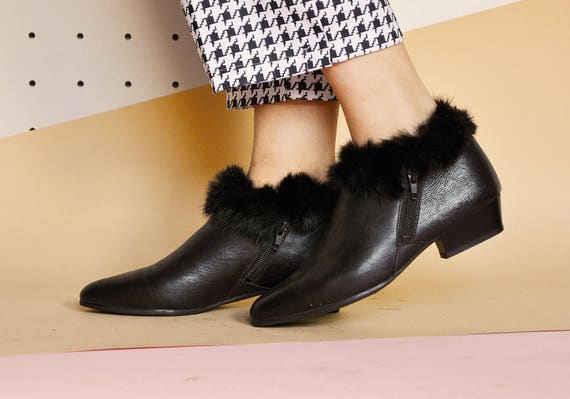 80s konijn vacht laarzen leren laars puntige teen laarzen enkel laarzen laarzen minimale laarzen mod laarzen wees Size 6.5 VS 4 uk 37 eu 80s konijn vacht laarzen leren laars puntige teen laarzen enkel laarzen laarzen minimale laarzen mod laarzen wees Size 6.5 VS 4 uk 37 eu