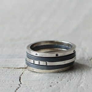 5 solid silver stackable rings, MADE TO ORDER, minimalist, modern, graphic, discreet, stacking, black and white