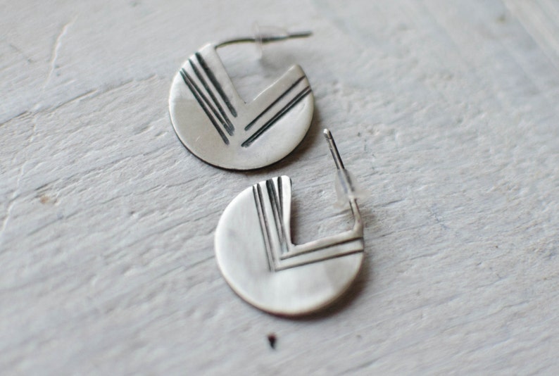 minimalist solid silver earring, modern, creole, circle image 1