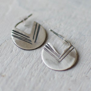 minimalist solid silver earring, modern, creole, circle image 2