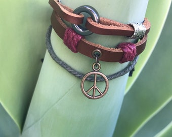 The "Ventura" Bracelet- leather bracelet - surfer bracelet- frienship bracelet- beach jewelry - boho bracelet