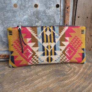 Pochette zippée en laine PNW, pochette zippée en toile cirée