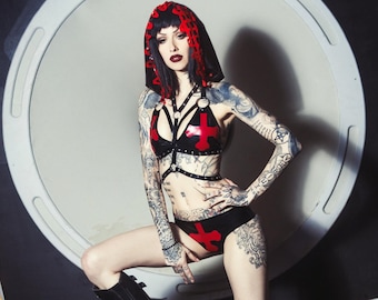 Made to order. Inverted cross knickers