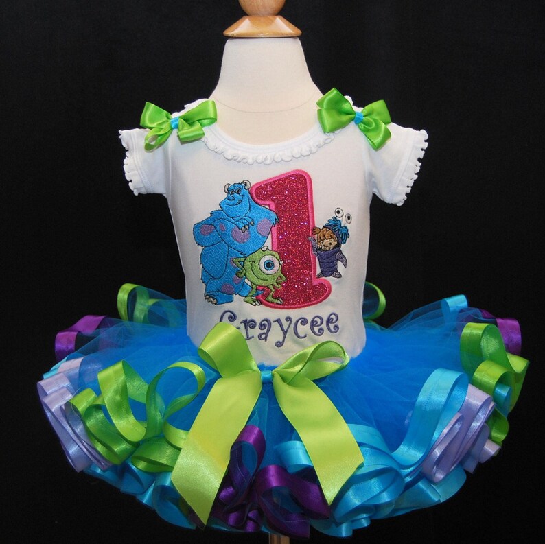 dress for 1st birthday girl
