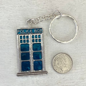 Tardis key ring, Dr Who keyring, Dr Who key fob, Dr Who gift, Tardis, Police Box, Dr Who fan gift, Whovian gift, Dr Who housewarming gift image 2