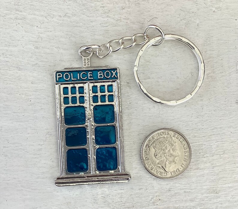 Tardis key ring, Dr Who keyring, Dr Who key fob, Dr Who gift, Tardis, Police Box, Dr Who fan gift, Whovian gift, Dr Who housewarming gift image 2