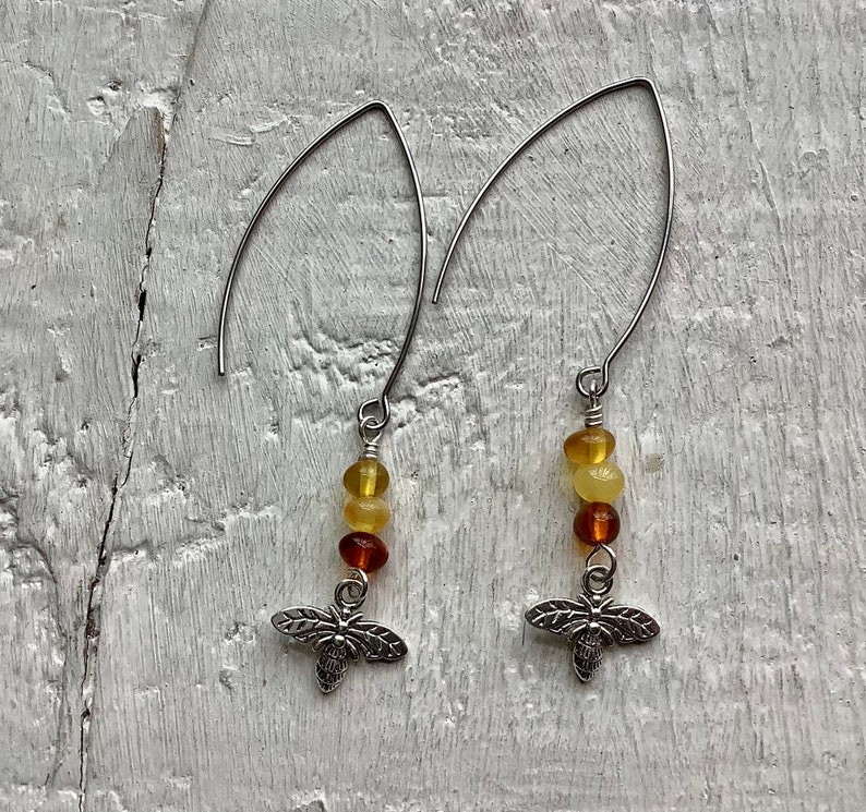 Amber earrings, amber gem earrings, bee and amber earrings, stainless steel earrings, hypoallergenic earring hooks afbeelding 1