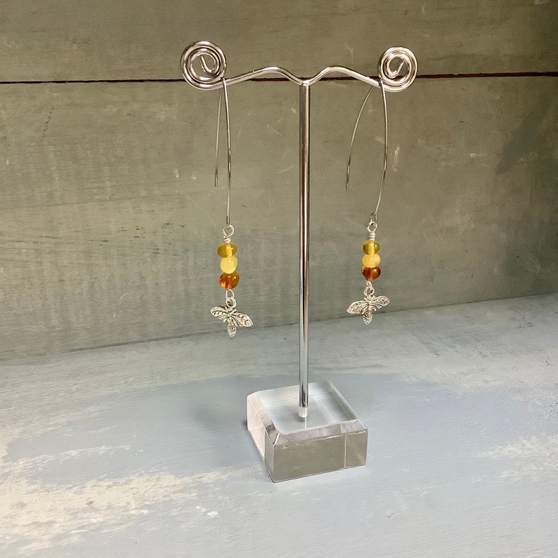 Amber earrings, amber gem earrings, bee and amber earrings, stainless steel earrings, hypoallergenic earring hooks afbeelding 3