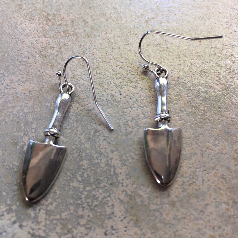 Gardener earrings, gardening lover gift, trowel earrings, perfect for a gardener, horticulturist gift, gardening mad image 5