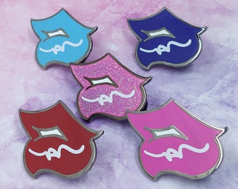 Lippy Logo Pin