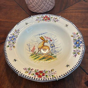 Hand Painted Spanish Pottery Rabbit Pasta Bowl Dish
