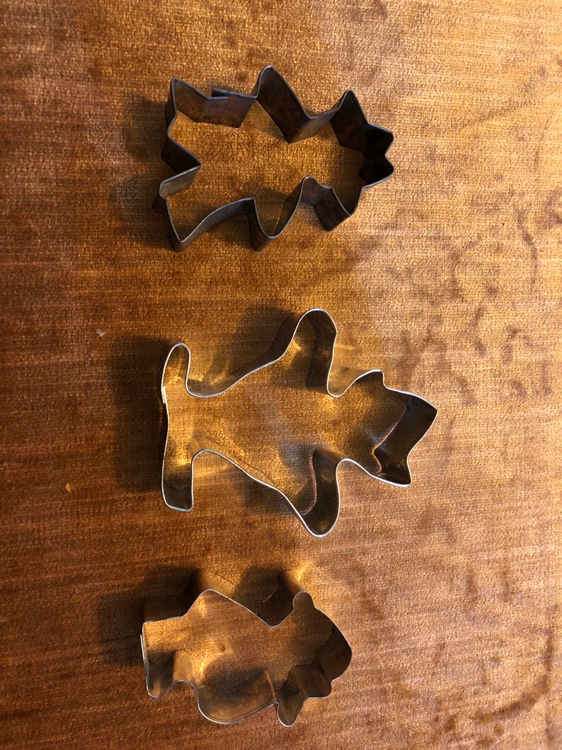 Vintage Metal Cookie Cutters Unusual Shapes Etsy