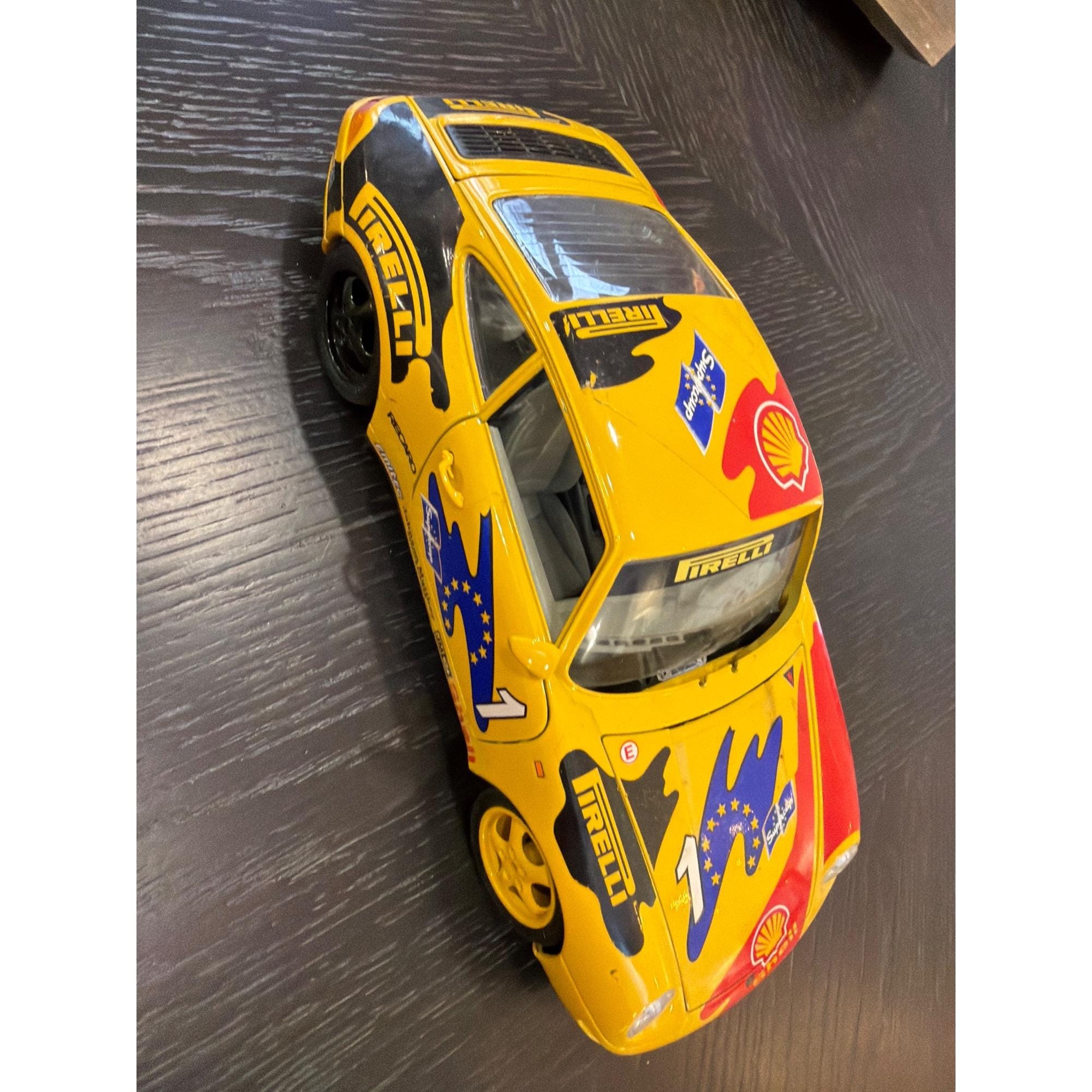 Vintage Bburago 1993 Porsche 911 Carrera Supercup Diecast Model 1