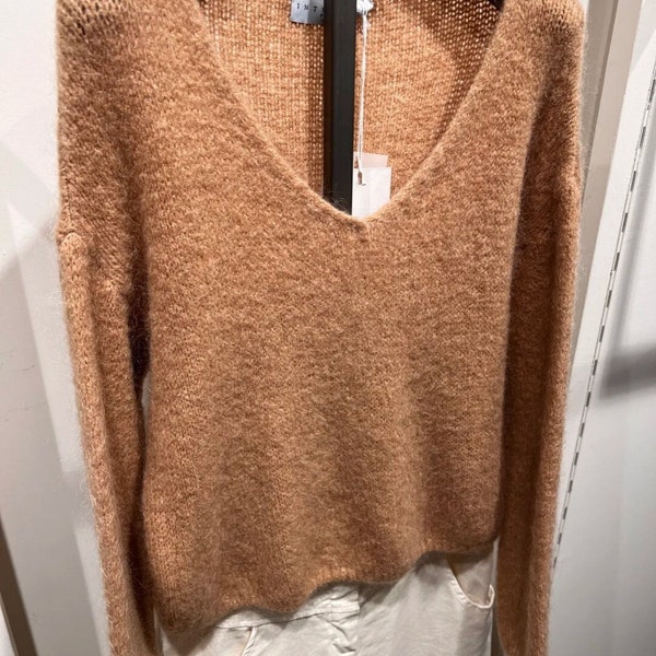 Pull en Maille Kid Mohair Stretch.