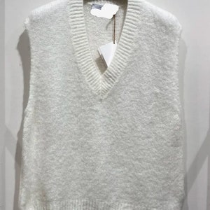 Pull sans Manches en Kid Mohair et Laine Stretch. Blanc