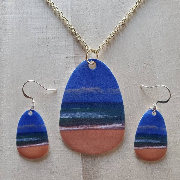 Kauai beach scene necklace & earring set