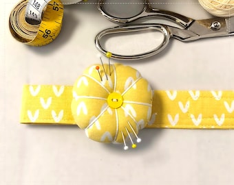 Wrist pincushion personalized Flower Pin Cushion Wrist Cuff pin holder, bracelet needle holder, Quilter - Sewers  gift idea