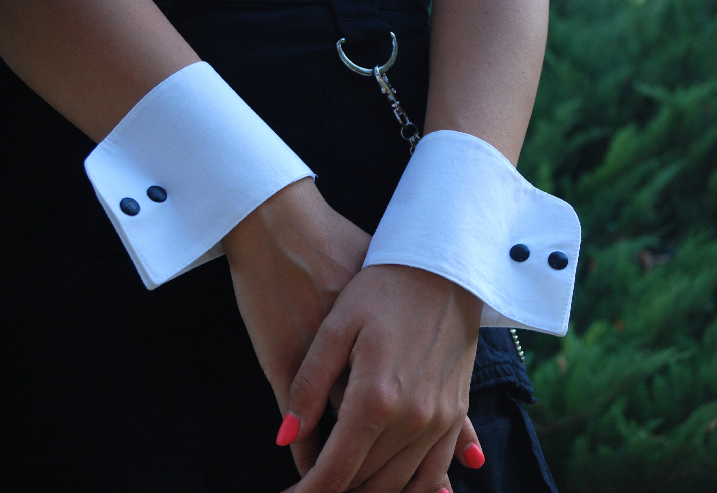 collar to wear with bow tie