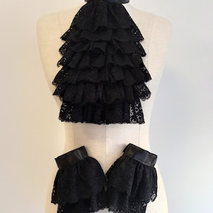 Vampire costume accessories - Lace Wrist Cuffs & Victorian Jabot , Historical Jabot collar , Halloween Pirate Outfit, Mad Hatter Costume