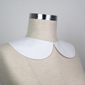 Detachable Peter Pan Collar, White Collar Necklace,Vintage collar ,White Peter Pan Collar image 2