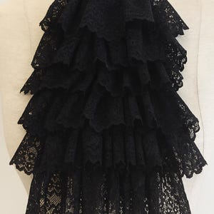Victorian Jabot , Lace Wrist Cuffs, Set Jabot and wrist cuffs, Pirate set, Vampire dress up , Pirate costume, Mad Hatter