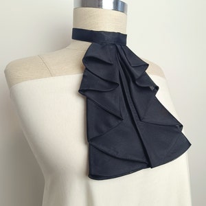 Black elegant Victorian jabot collar Historical Cravat costume accessory Baroque neck accessory Detachable Organza jabot