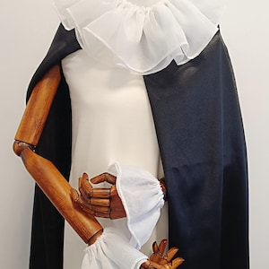 Clown ruffle collar/ wrist cuffs Circus costume Elizabeth ruffle neck collar Victorian detachable collar and wrist cuffs accessorie