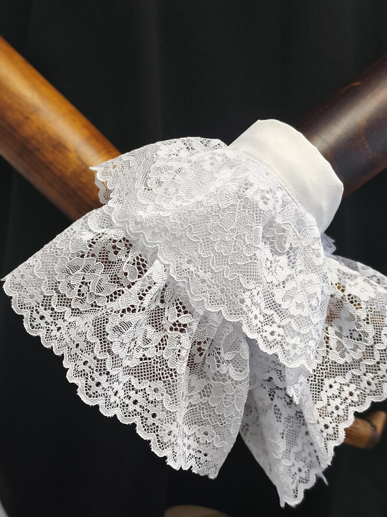 Lace Victorian jabot and wrist cuffs set Jabot and wrist cuffs pirate accessories costume set Vampire dress outfit Mad Hatter costume image 2