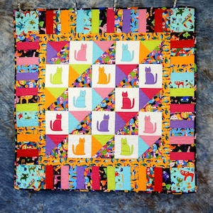 Quilted Machine Pieced and Appliqued Cat Crib Quilt or Cat Lover Throw Wall Hanging