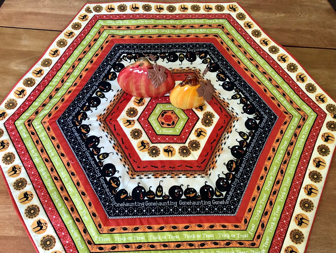 Large Halloween Table Topper - Gone Haunting #2 - Quilted - Etsy